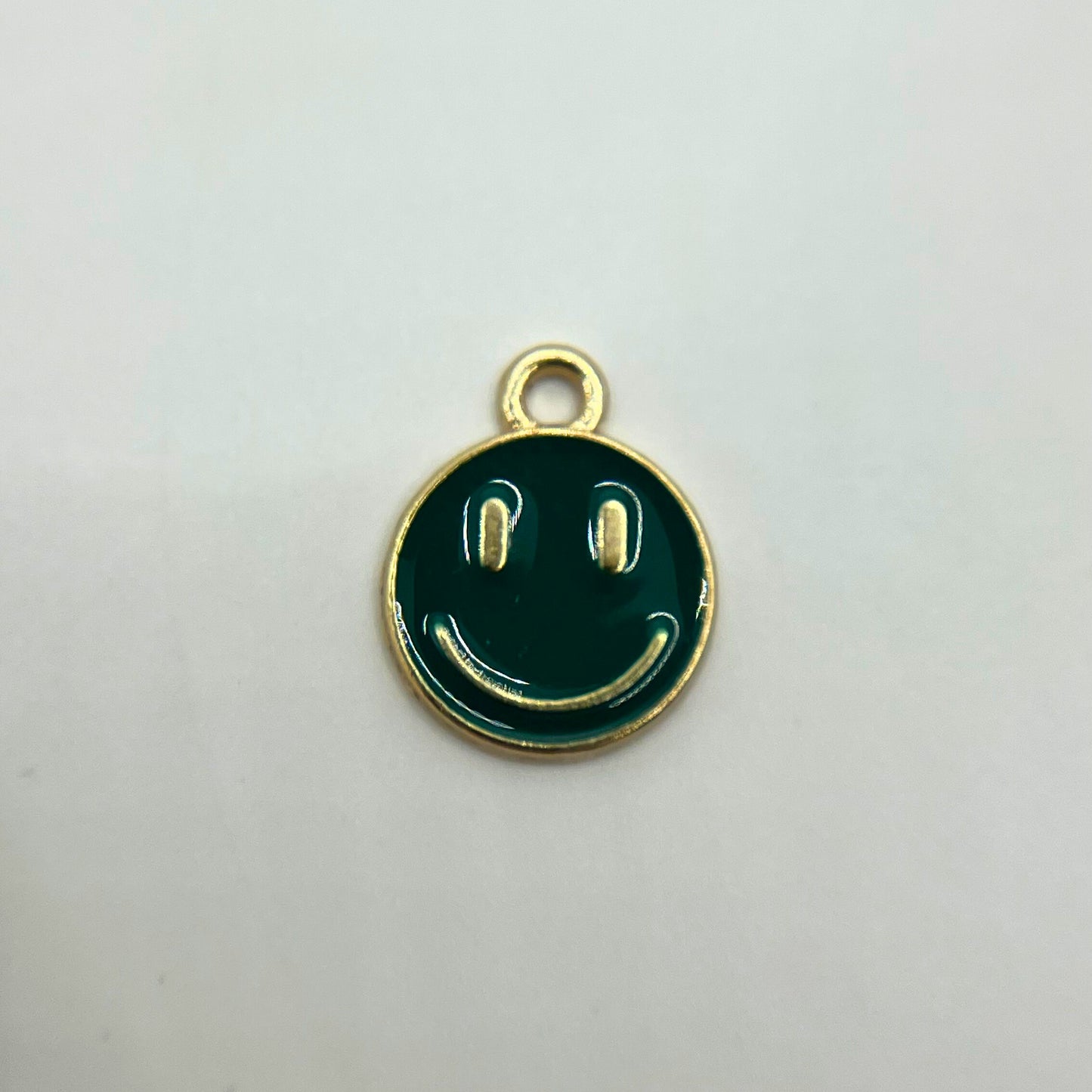 Charm Smiley 🙂
