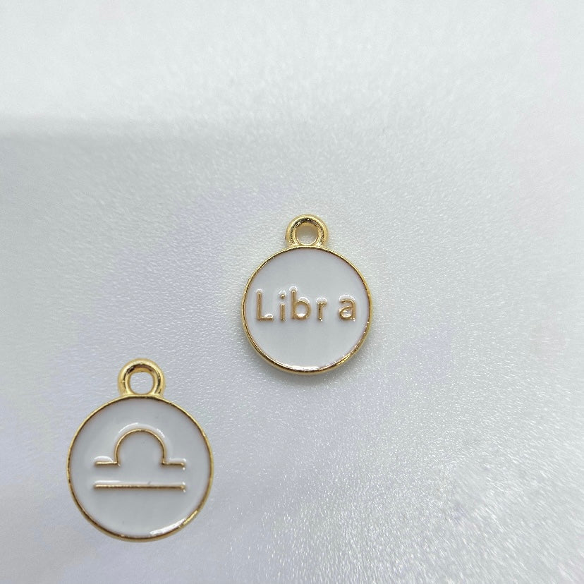 Charm Signe astrologique ♒