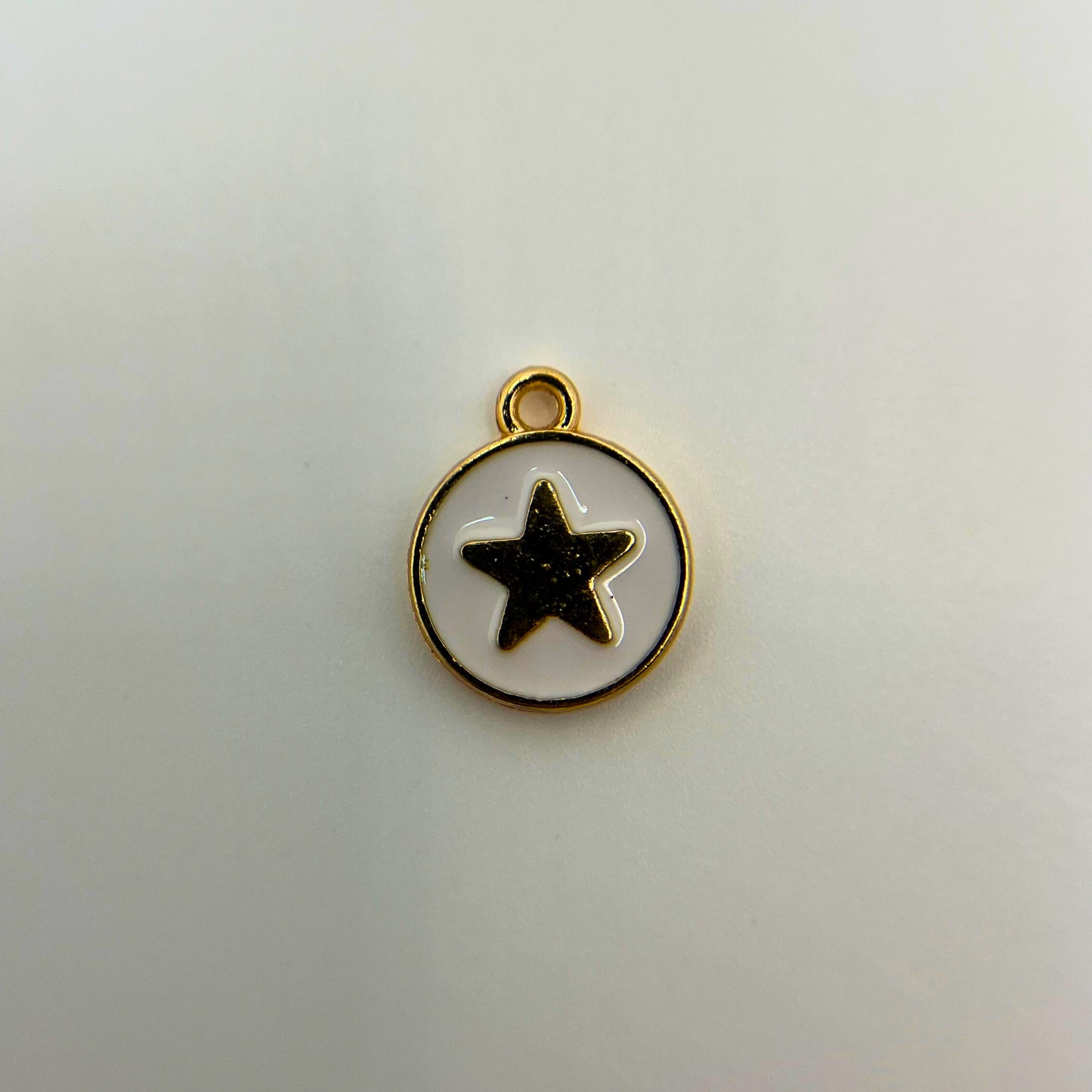 Charm Étoile ⭐️