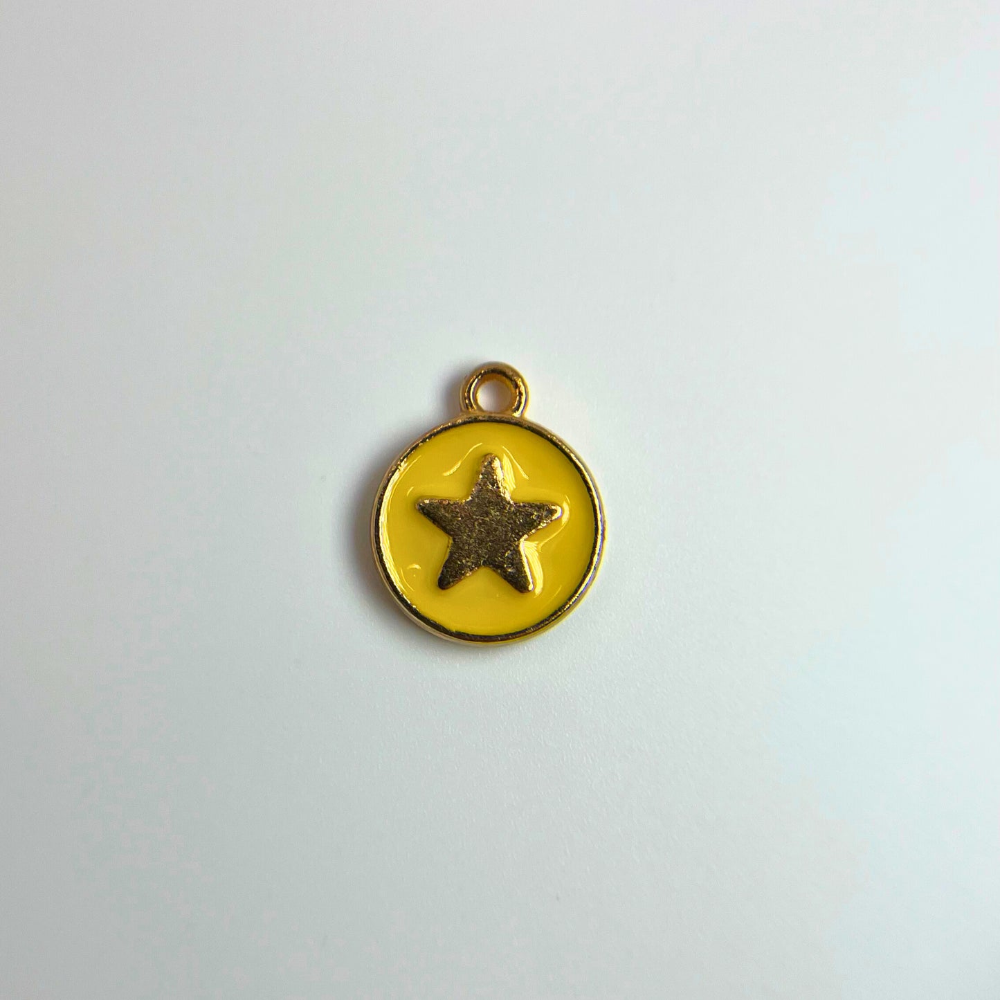 Charm Étoile ⭐️