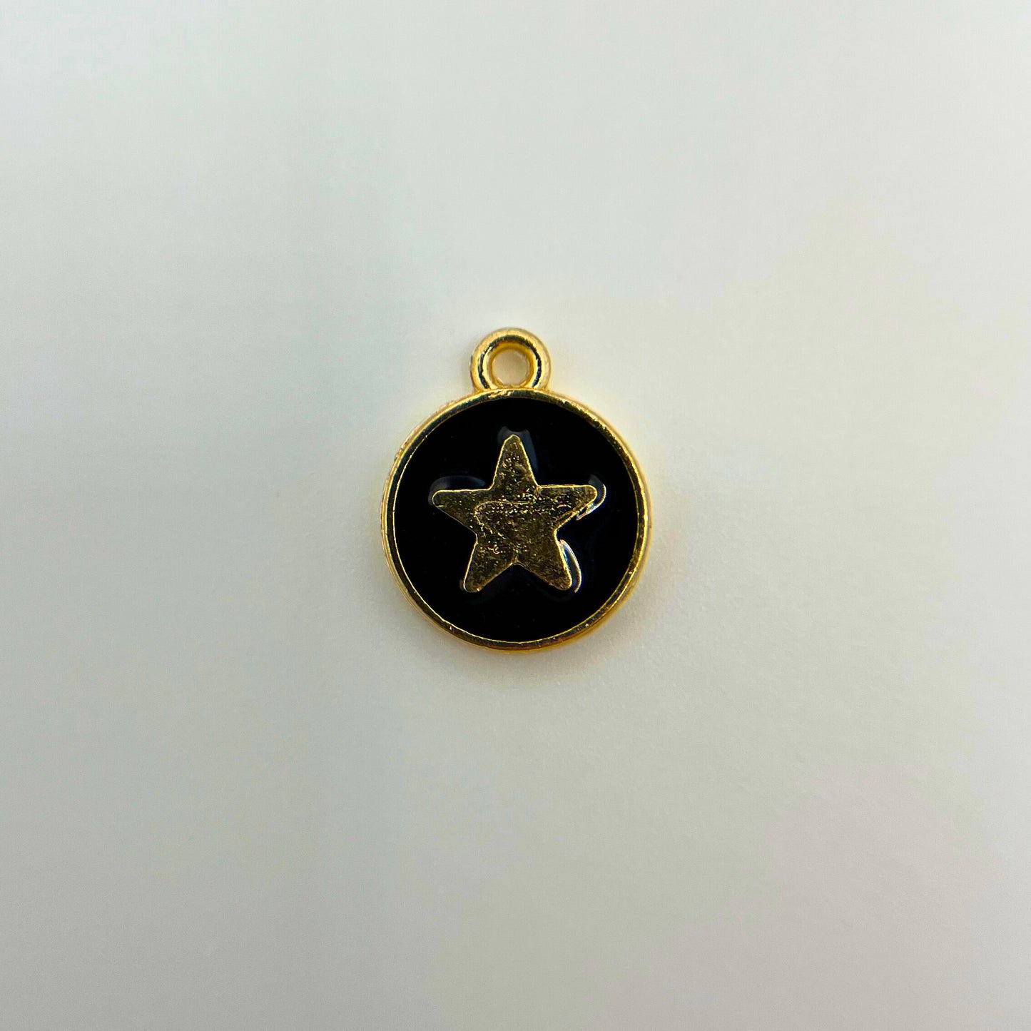 Charm Étoile ⭐️