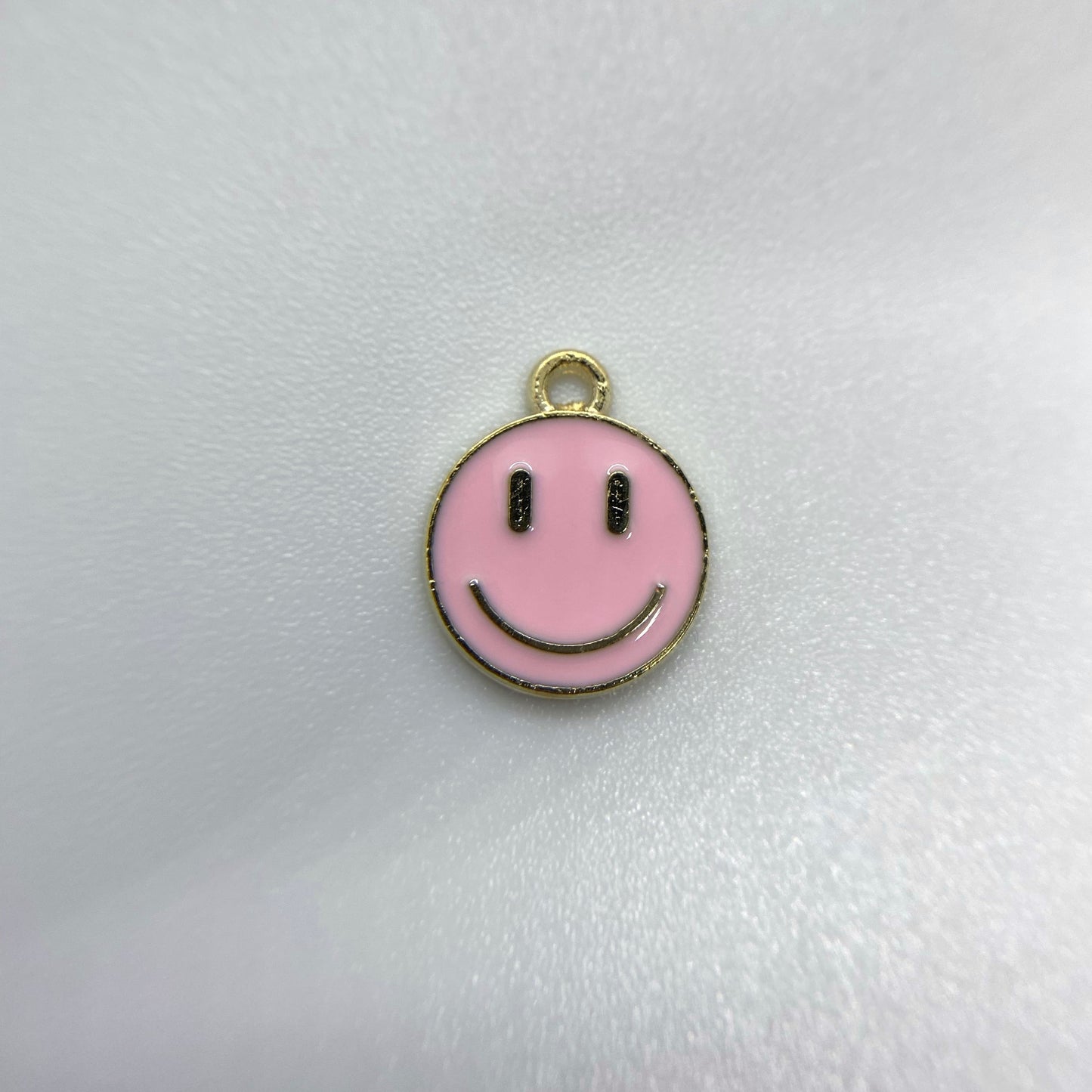 Charm Smiley 🙂