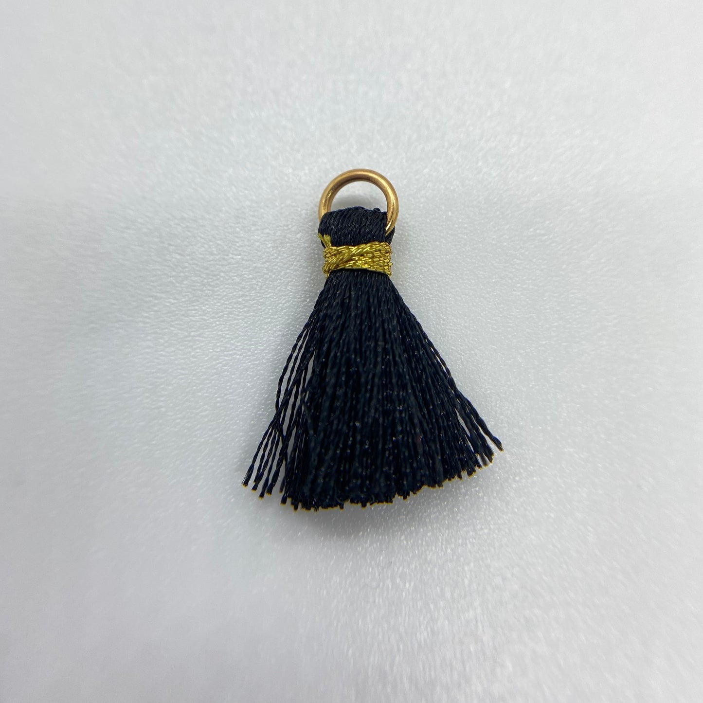 Charm Pompon 🎀