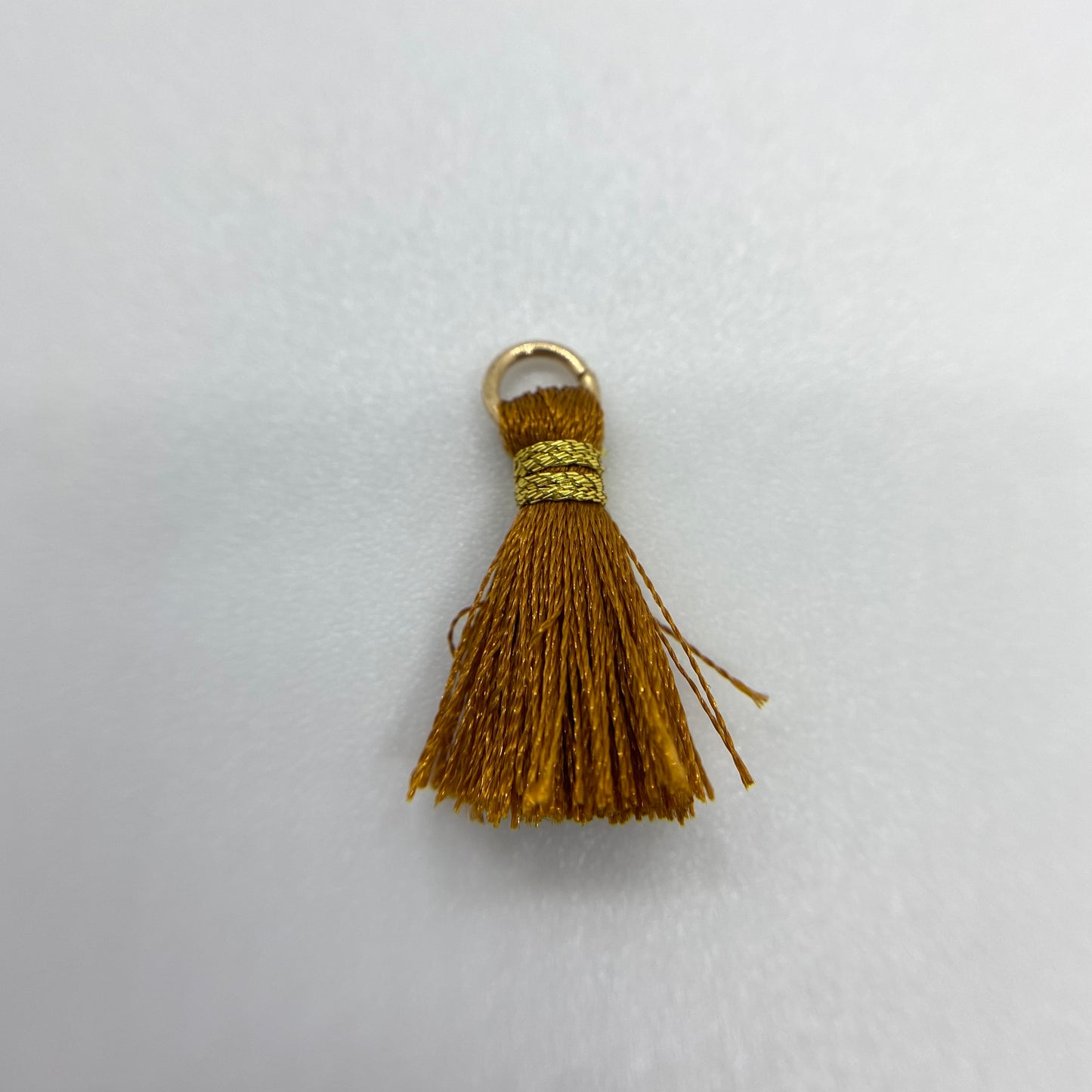 Charm Pompon 🎀