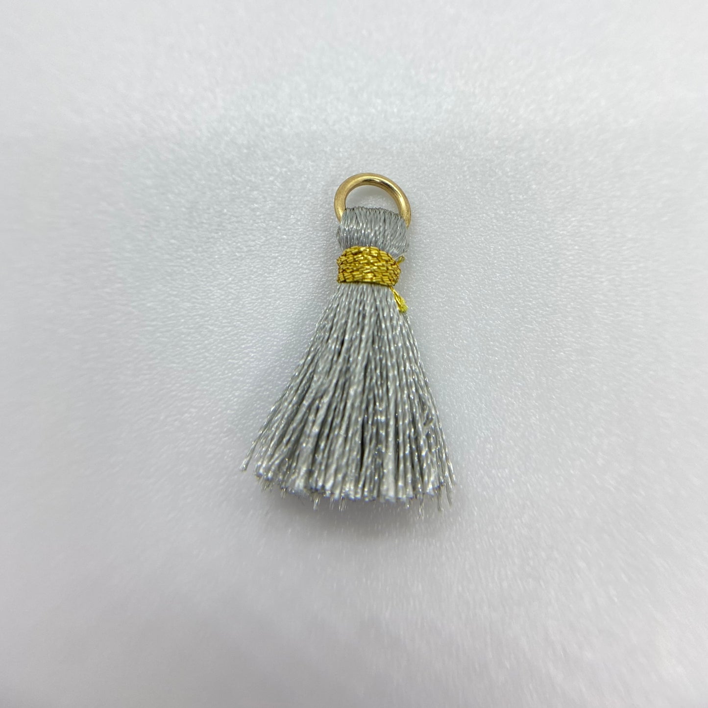 Charm Pompon 🎀