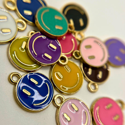 Charm Smiley 🙂