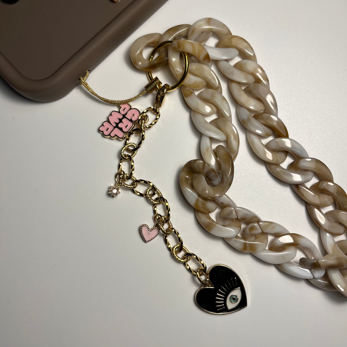 Chaine Écaille beige ⛓️